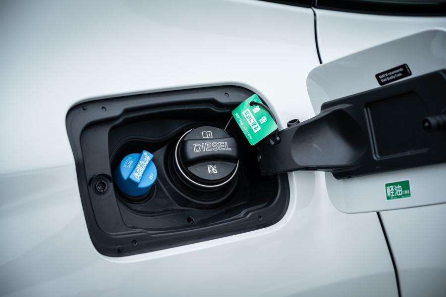 Детали экстерьера BMW X3 M40d (G01) 2019 года  (JP) (фото 14 из 28)